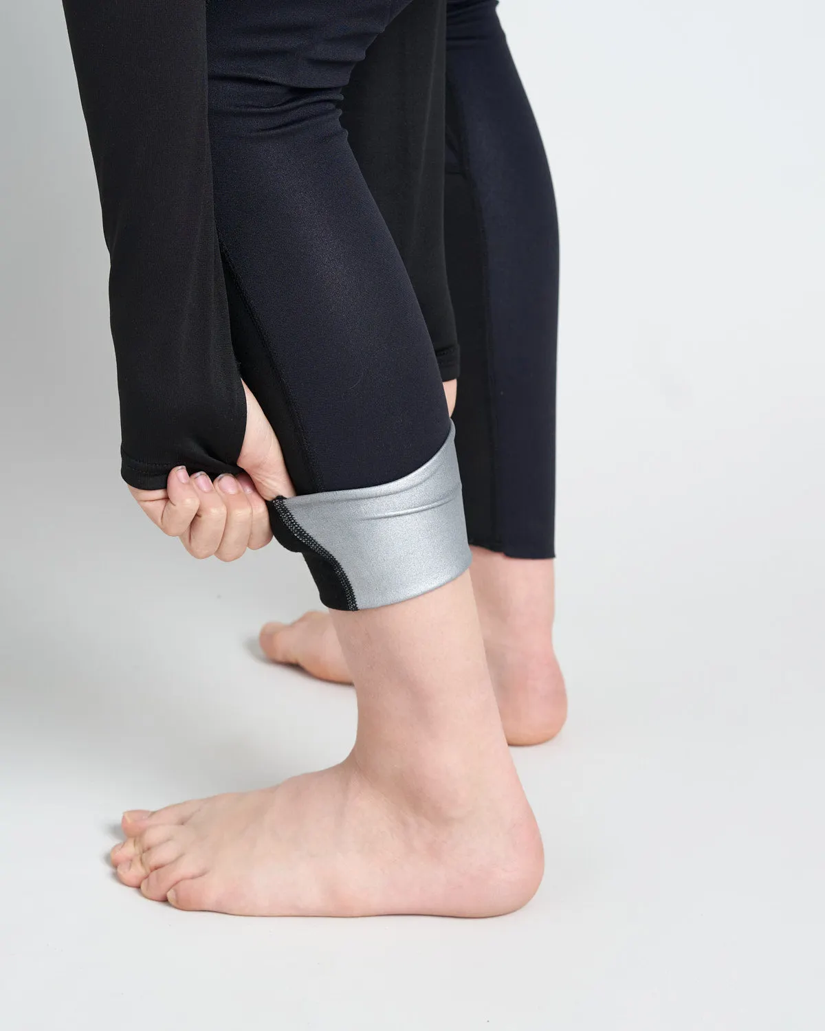 Junior Hot Legs, image 4