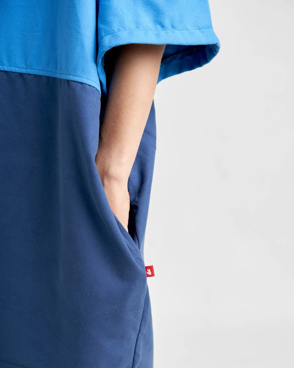 Junior Microfibre Quick Dry Poncho-J, image 4
