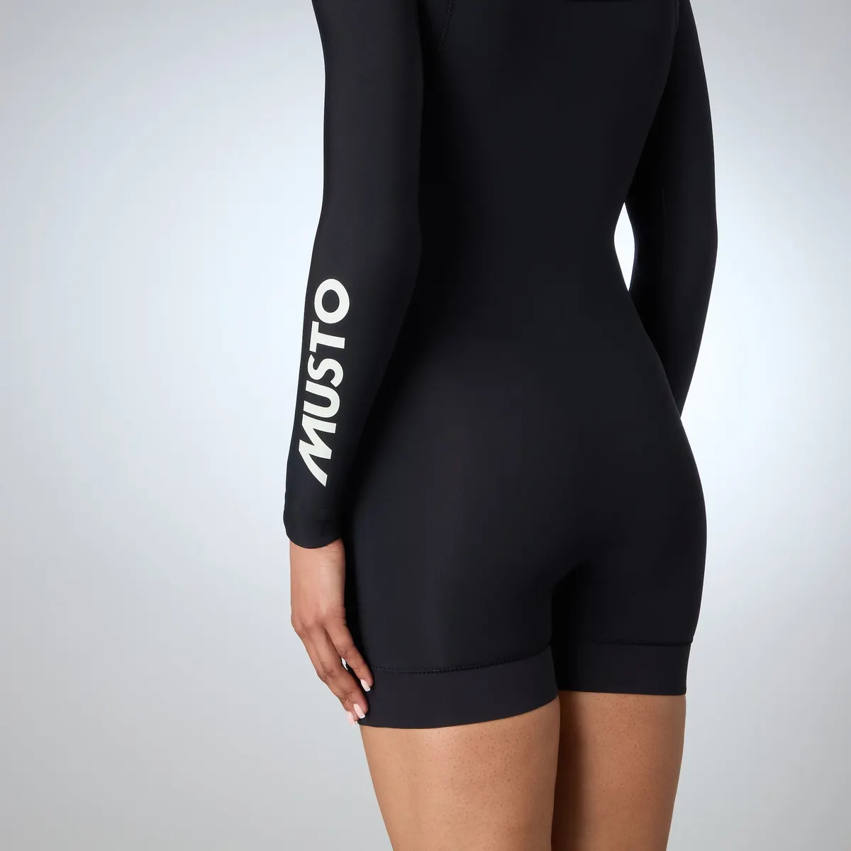 WOMEN'S FLEXLITE DYNAMIC 3/2MM SHORTY, image 9
