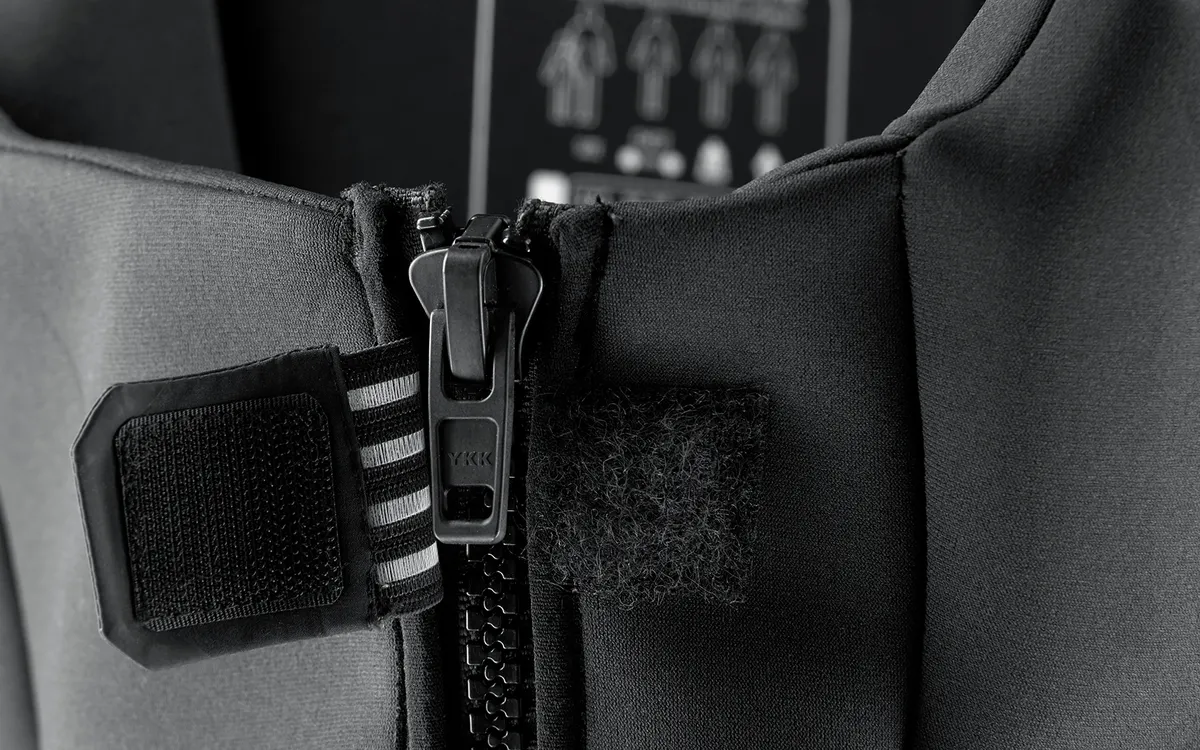 SR90 NEO PFD, image 5